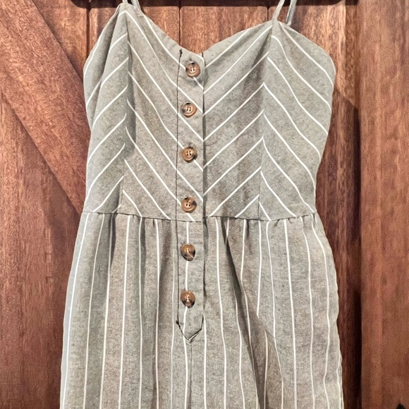 Ci Sono Green Linen Jumpsuit - Picture 3 of 5